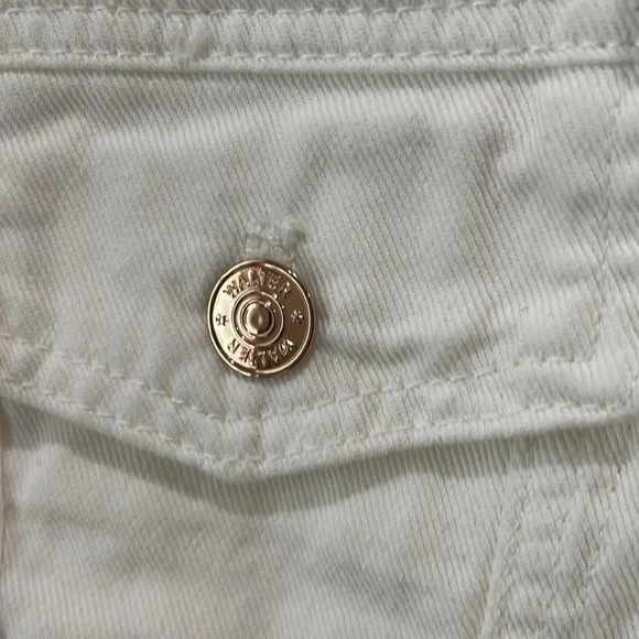 Walter Baker edgy crop jacket in our white denim - Picture 6 of 7